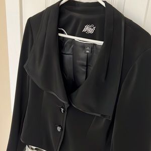 Jacket flattering black dressy jacket with beautiful collar w satin trim size 10